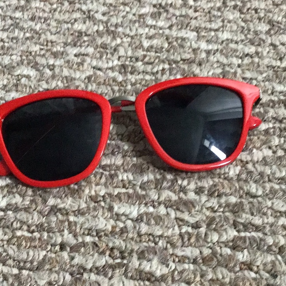 Red sunglasses
